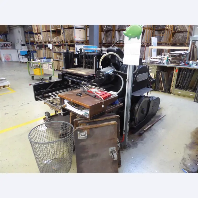 Tiskanje prikazovalnikov, izdelava prikazovalnikov, nadaljnja obdelava kartonske embalaže-5