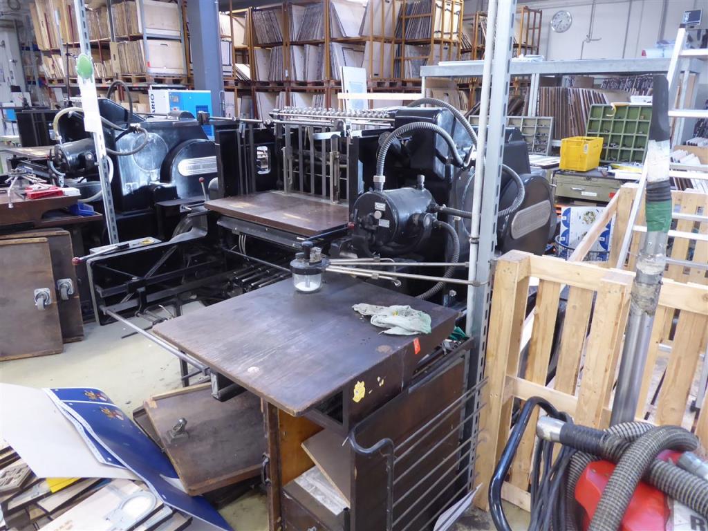 Druk ekspozytorów, produkcja ekspozytorów, dalsza obróbka opakowań kartonowych-5