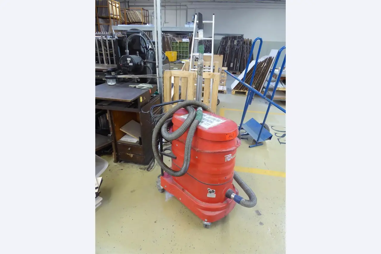 Tisk displejů, výroba displejů, další zpracování kartonových obalů-1