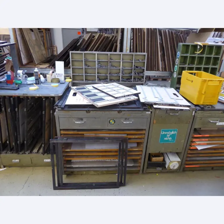 Display printing, display production, further processing of cardboard-10