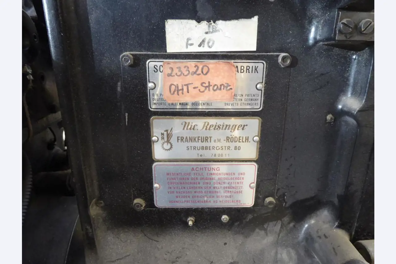 Display printing, display production, further processing of cardboard-2