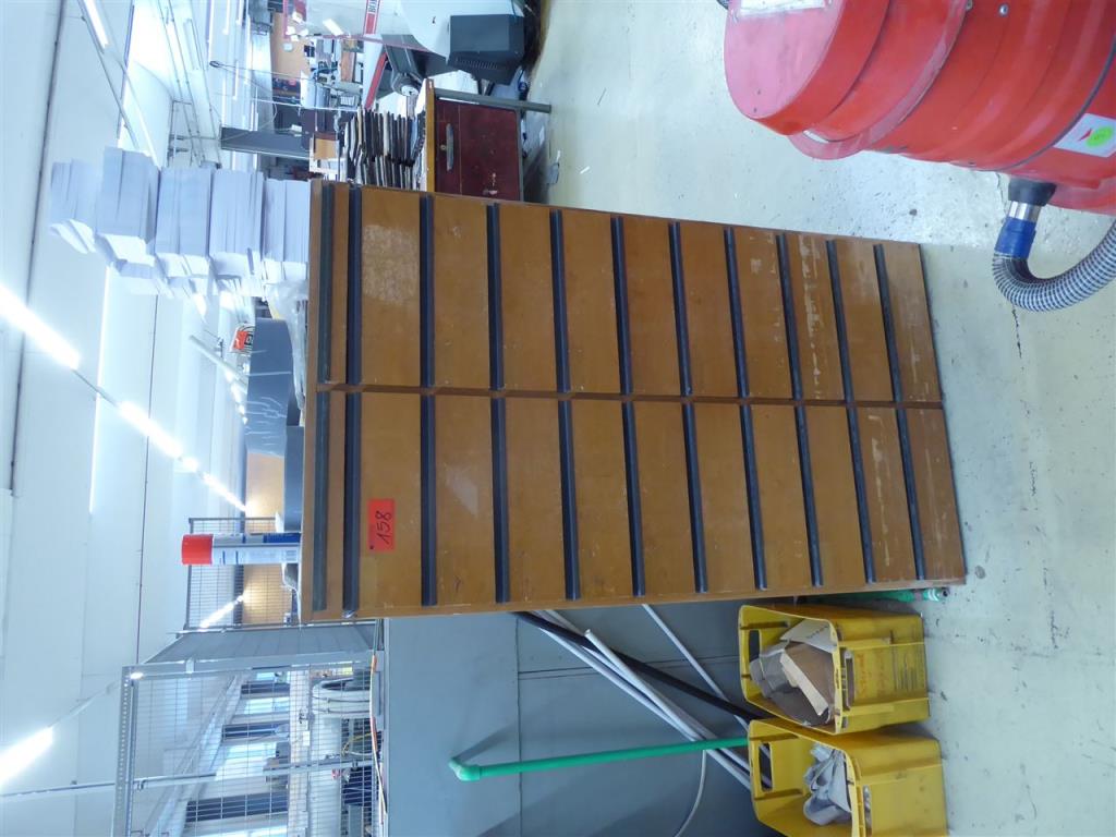 Impresión de expositores, producción de expositores, tratamiento posterior de envases de cartón-3