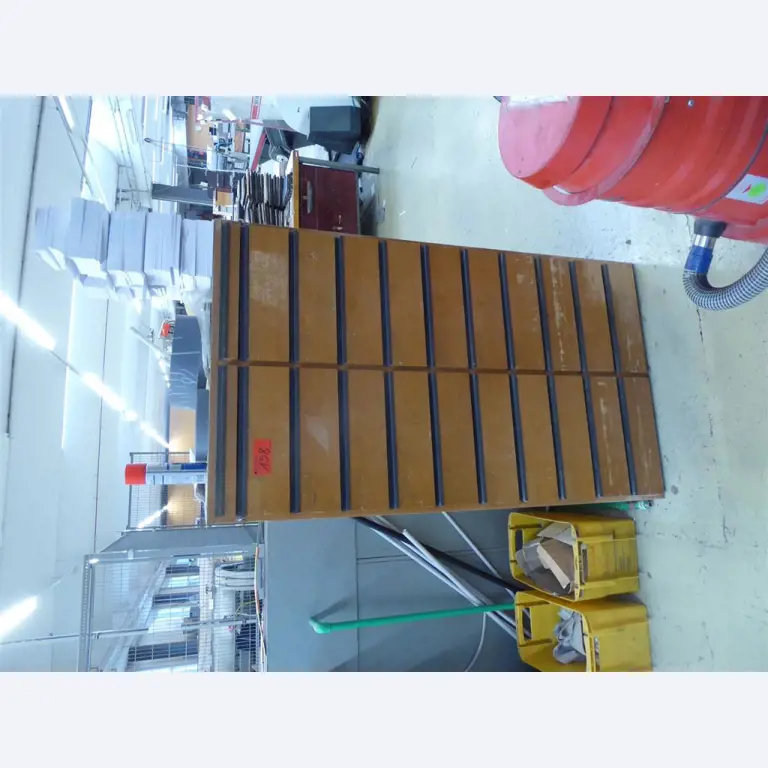 Display printing, display production, further processing of cardboard-3