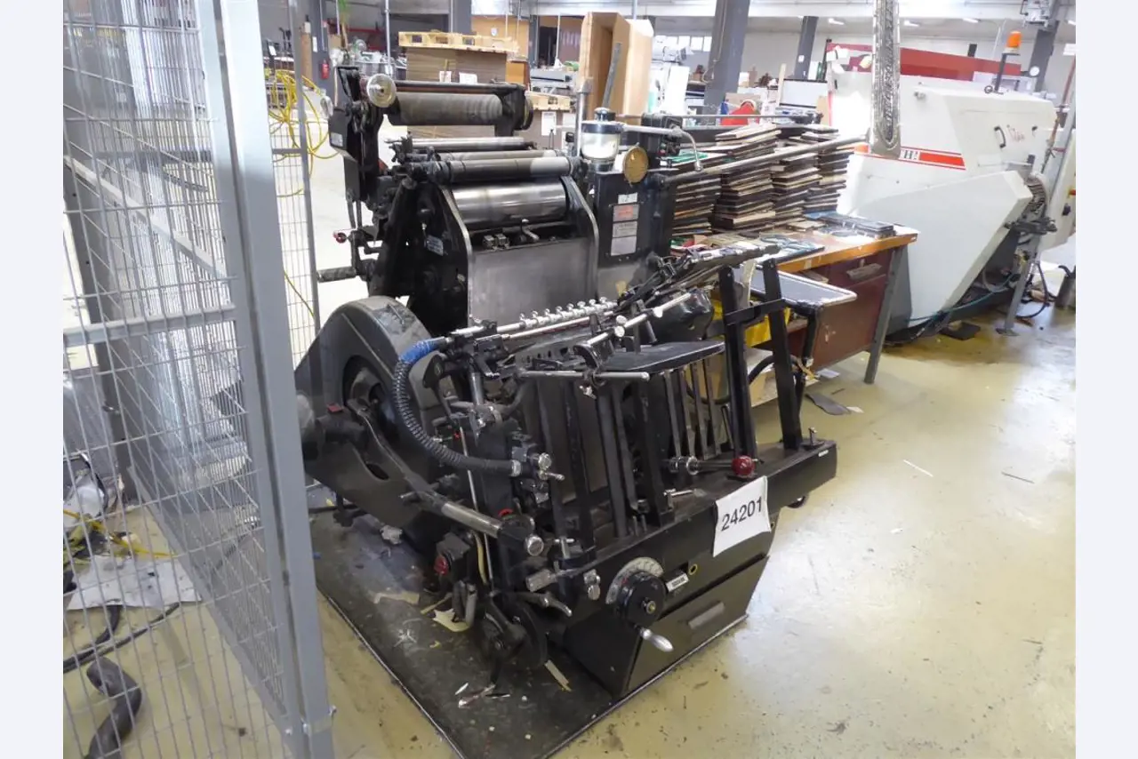 Display printing, display production, further processing of cardboard-4