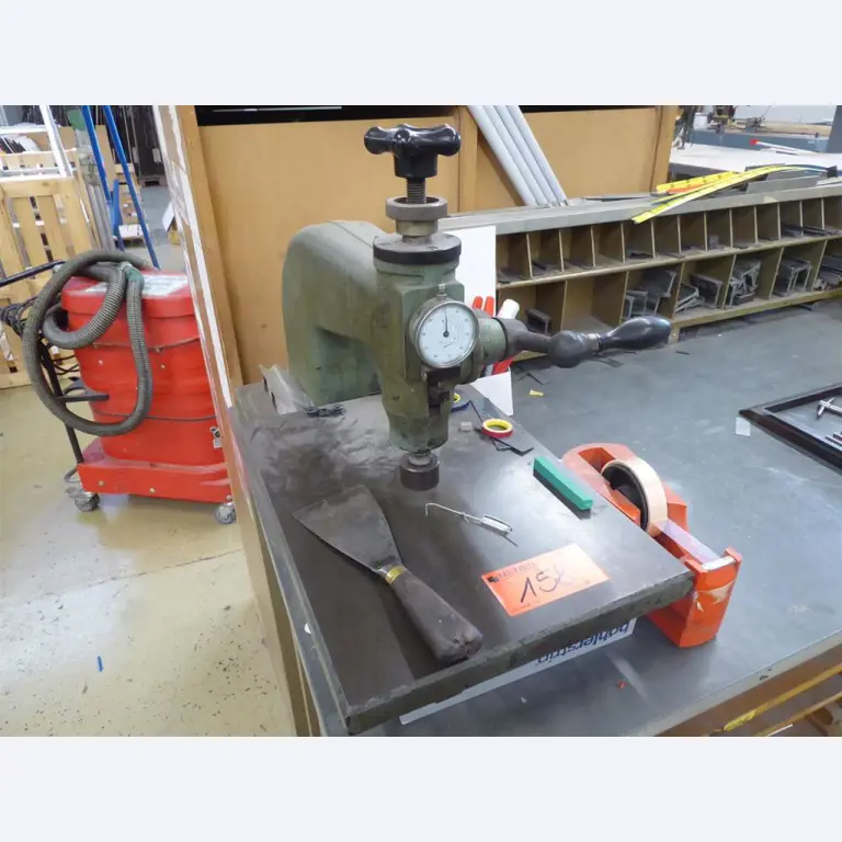 Display printing, display production, further processing of cardboard-7