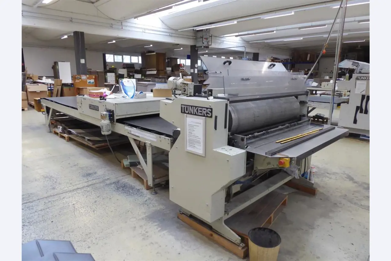 Display printing, display production, further processing of cardboard-2