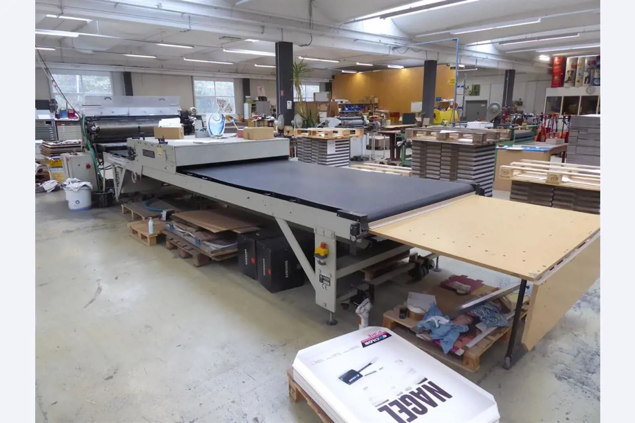 Display printing, display production, further processing of cardboard-6