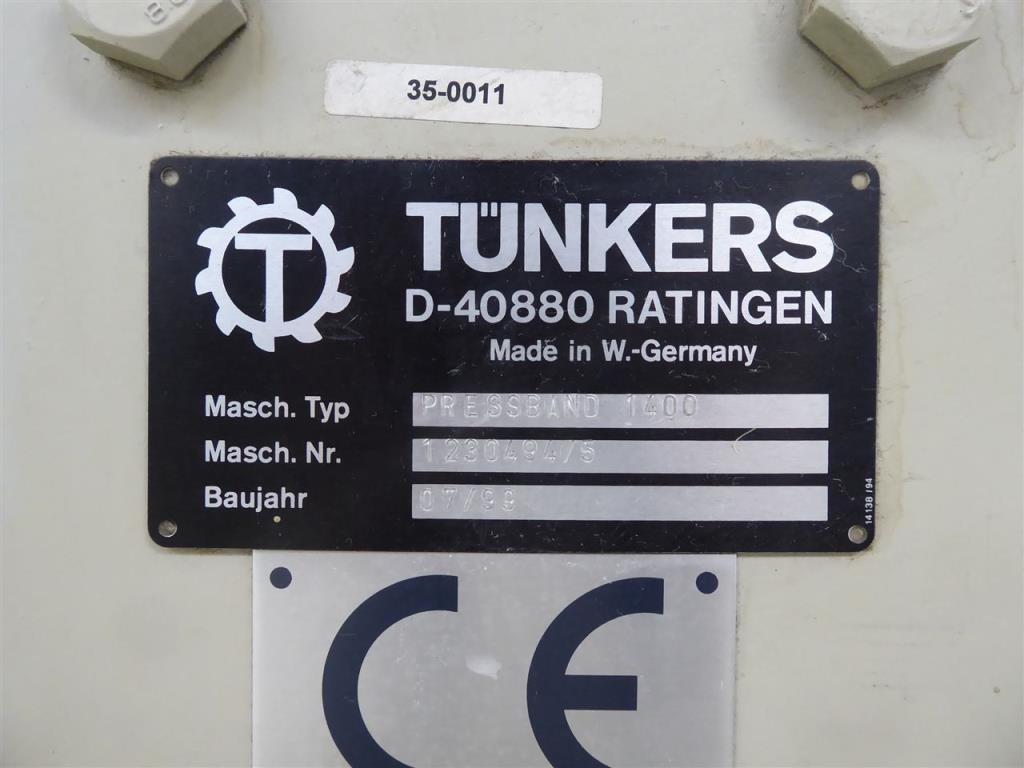 Impresión de expositores, producción de expositores, tratamiento posterior de envases de cartón-7