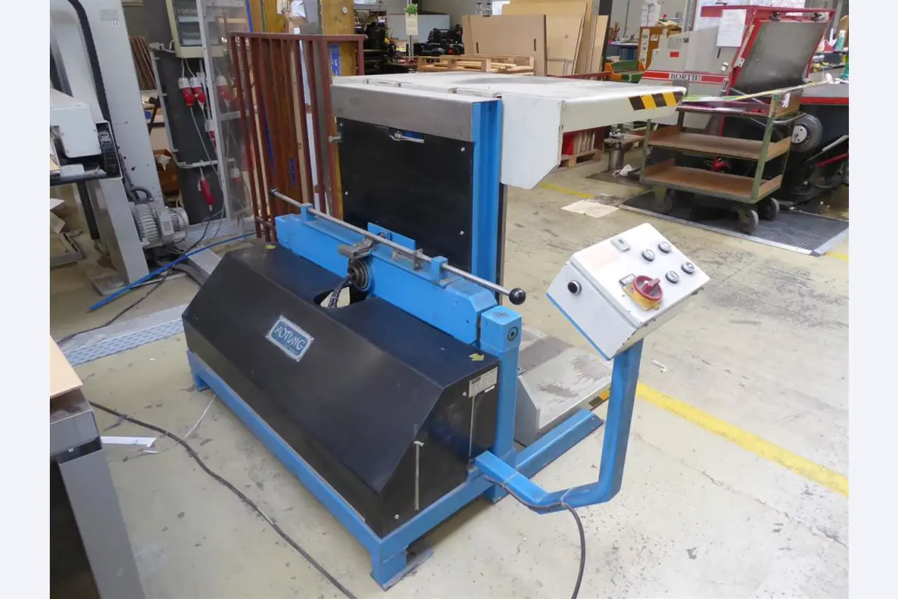 Impressão de ecrãs, produção de ecrãs, tratamento posterior de embalagens de cartão-2