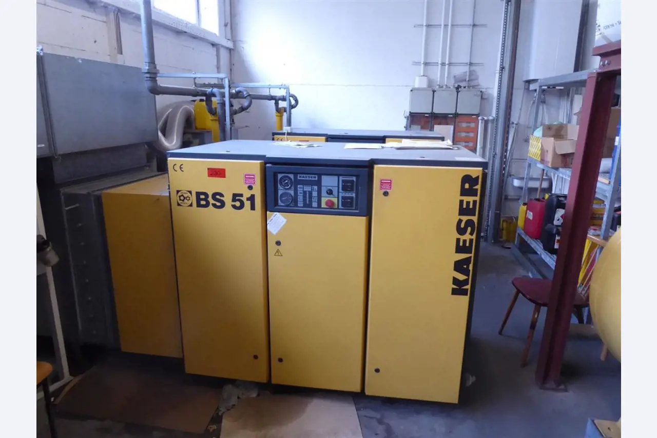 Druk ekspozytorów, produkcja ekspozytorów, dalsza obróbka opakowań kartonowych-1