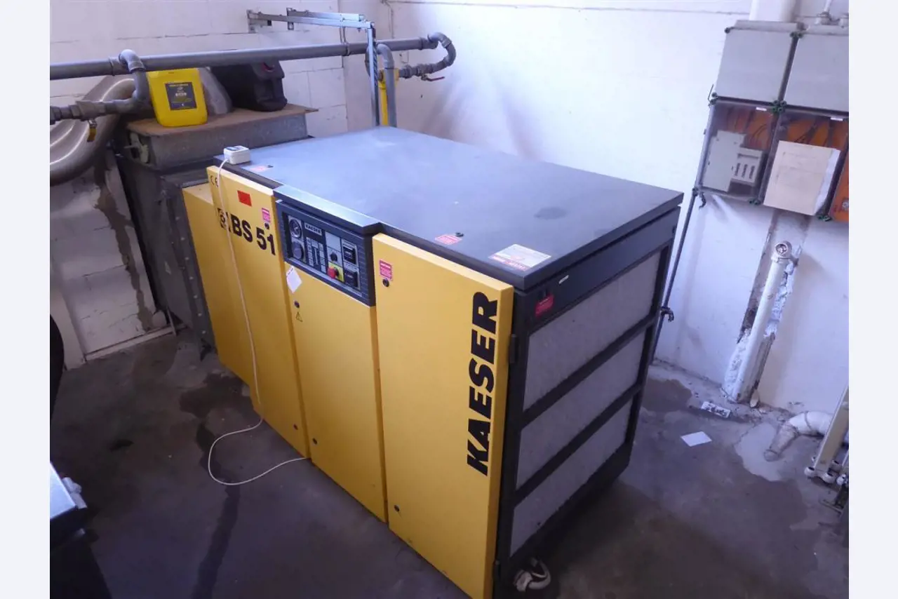 Impressão de ecrãs, produção de ecrãs, tratamento posterior de embalagens de cartão-1