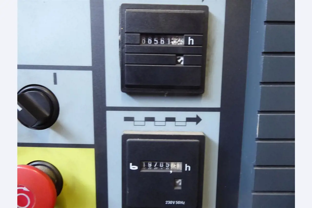 Impressão de ecrãs, produção de ecrãs, tratamento posterior de embalagens de cartão-4