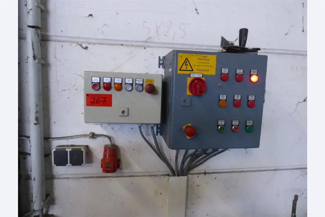 Impressão de ecrãs, produção de ecrãs, tratamento posterior de embalagens de cartão-4