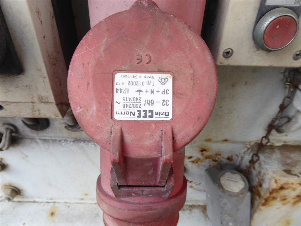 Impressão de ecrãs, produção de ecrãs, tratamento posterior de embalagens de cartão-7