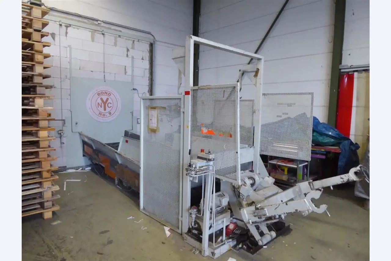 Impressão de ecrãs, produção de ecrãs, tratamento posterior de embalagens de cartão-8