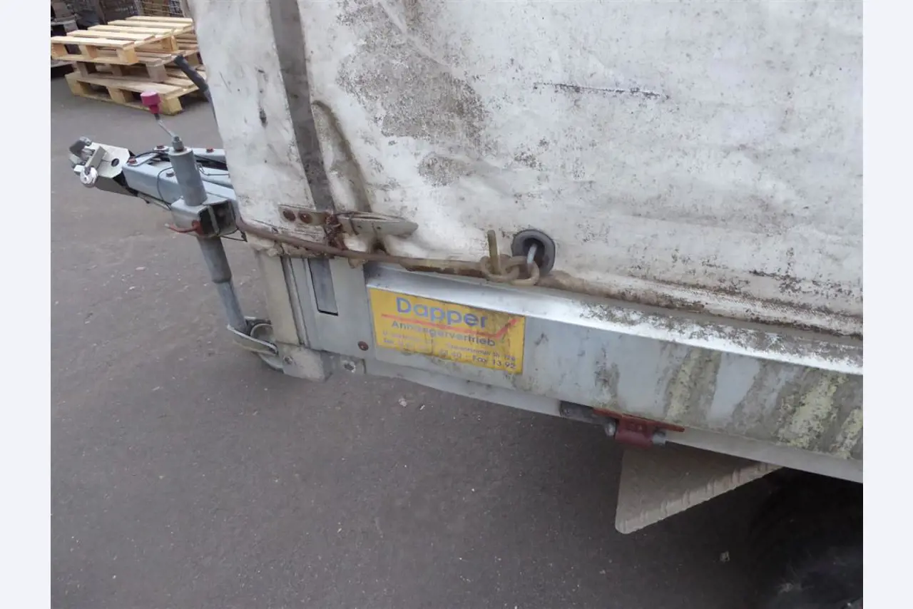 Impressão de ecrãs, produção de ecrãs, tratamento posterior de embalagens de cartão-4