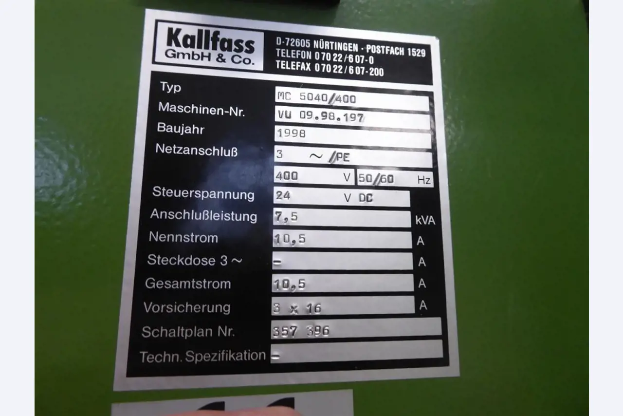 Tiskanje prikazovalnikov, izdelava prikazovalnikov, nadaljnja obdelava kartonske embalaže-2