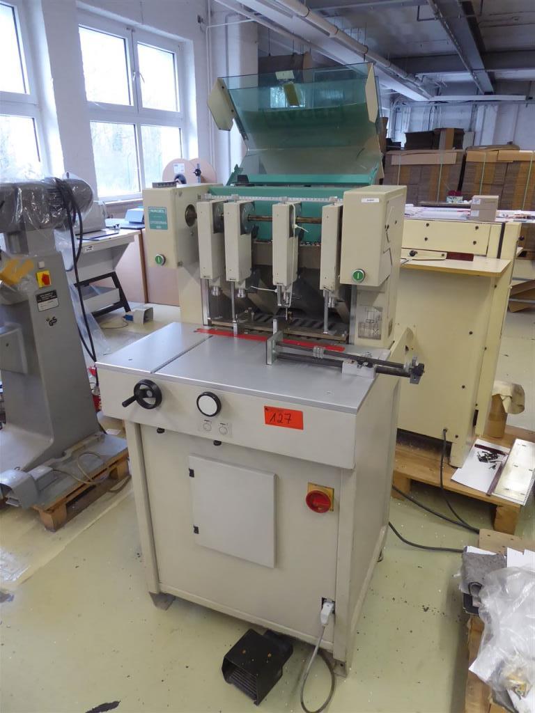 Druk ekspozytorów, produkcja ekspozytorów, dalsza obróbka opakowań kartonowych-1