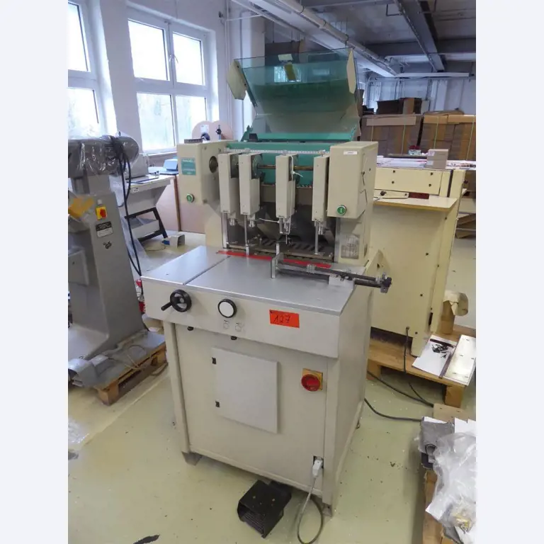 Tiskanje prikazovalnikov, izdelava prikazovalnikov, nadaljnja obdelava kartonske embalaže-1