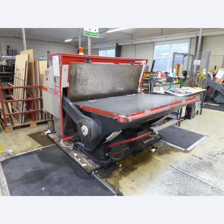 Impressão de ecrãs, produção de ecrãs, tratamento posterior de embalagens de cartão-1