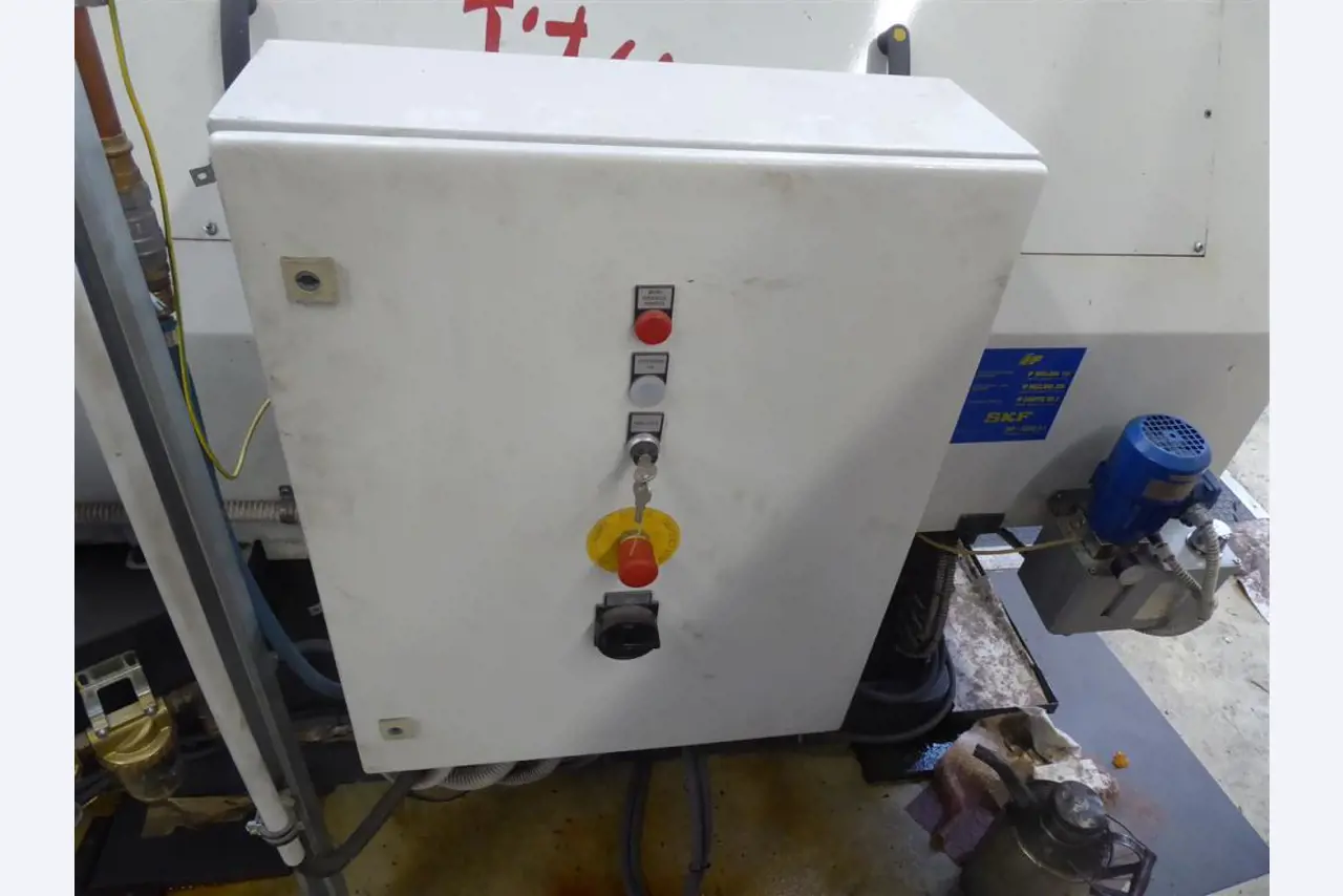 Impressão de ecrãs, produção de ecrãs, tratamento posterior de embalagens de cartão-7