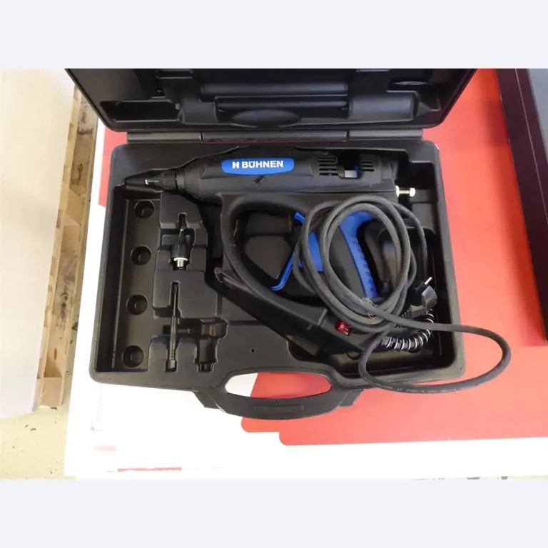 Display-Druck, Display-Herstellung, Weiterverarbeitung von Kartonagen-4