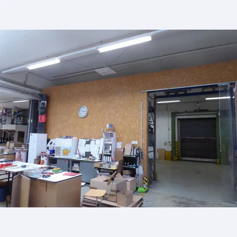 Display printing, display production, further processing of cardboard-5