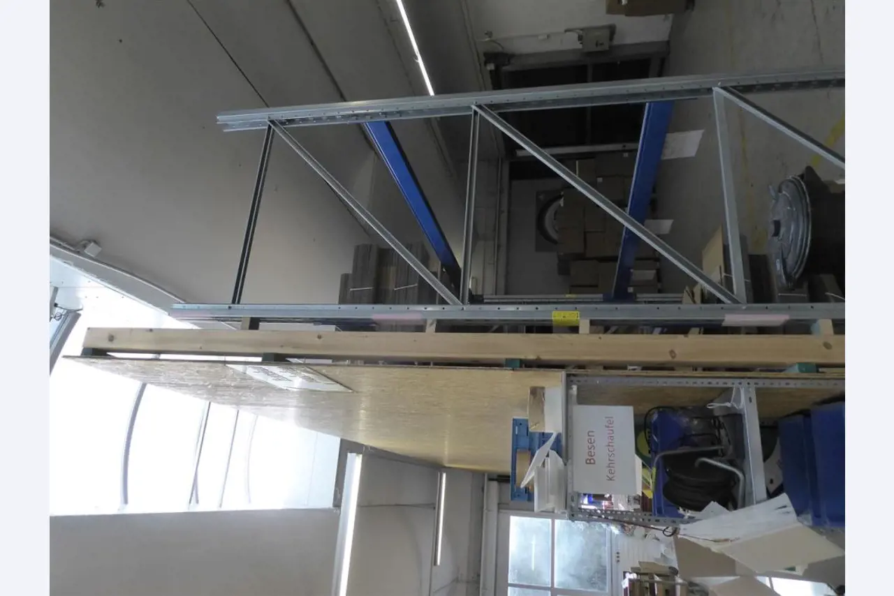 Display printing, display production, further processing of cardboard-8