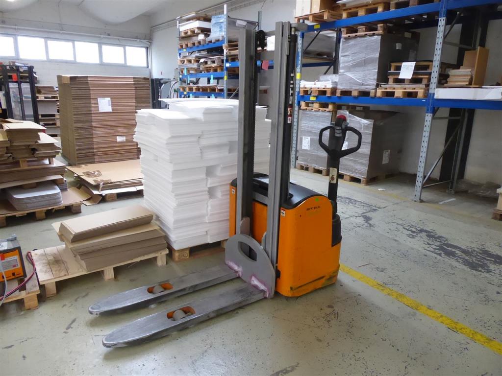 Impressão de ecrãs, produção de ecrãs, tratamento posterior de embalagens de cartão-2