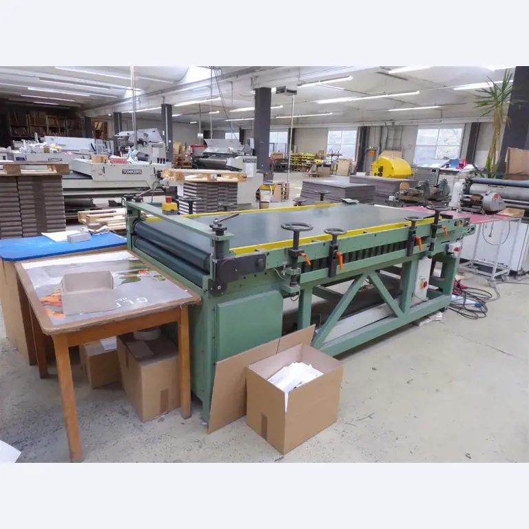 Impressão de ecrãs, produção de ecrãs, tratamento posterior de embalagens de cartão-3