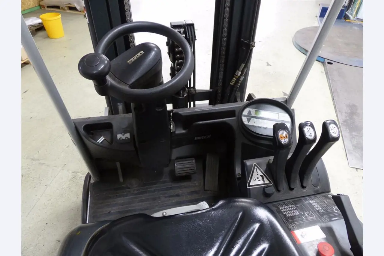 Impressão de ecrãs, produção de ecrãs, tratamento posterior de embalagens de cartão-11