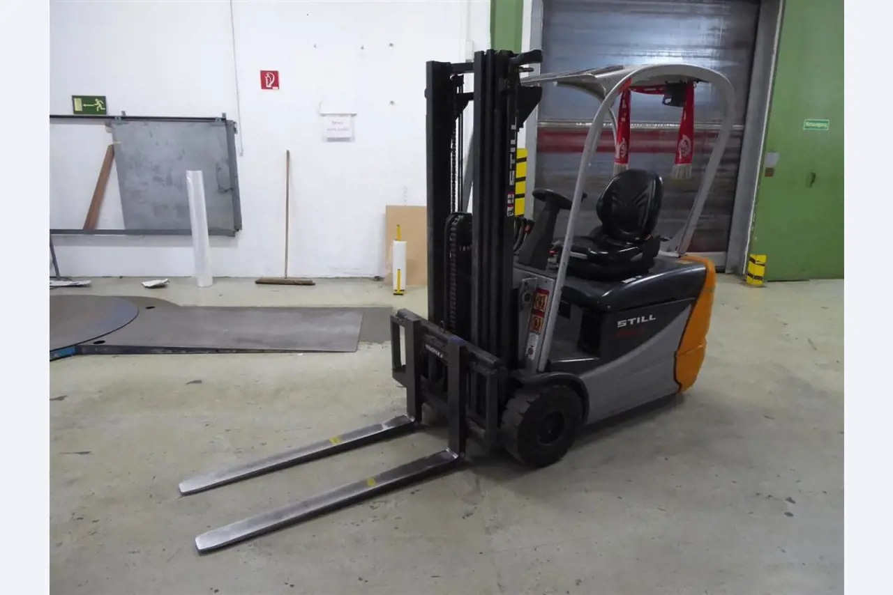 Impressão de ecrãs, produção de ecrãs, tratamento posterior de embalagens de cartão-1