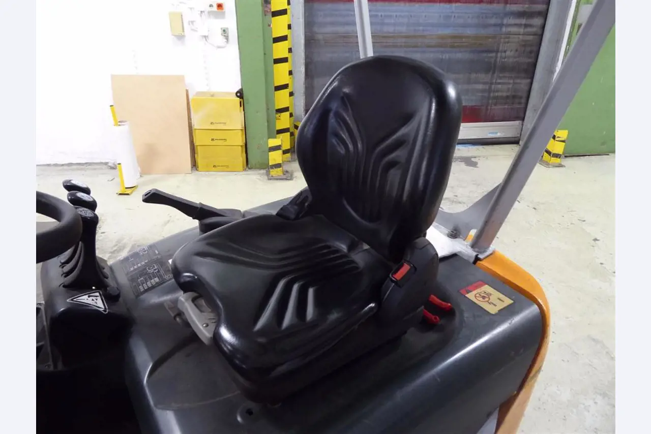 Impressão de ecrãs, produção de ecrãs, tratamento posterior de embalagens de cartão-10