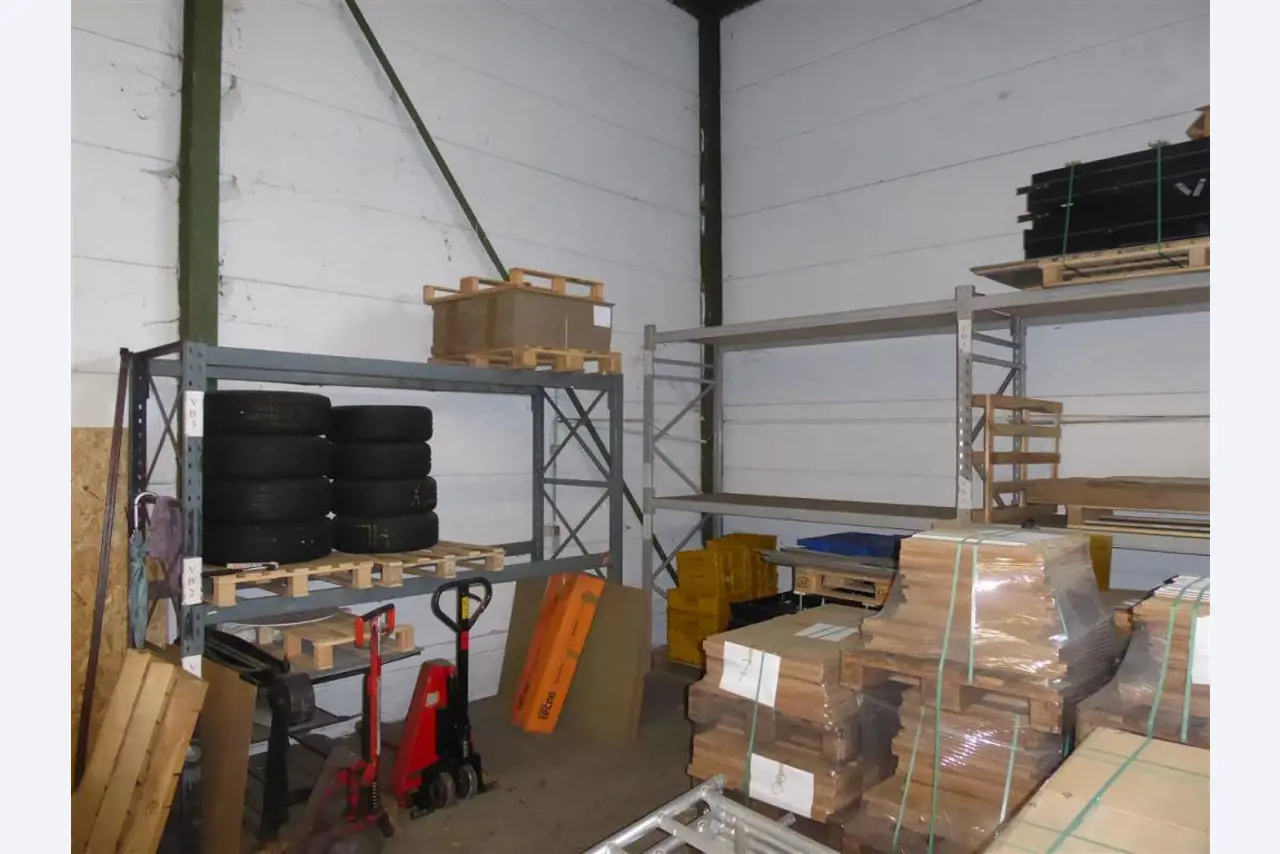 Display printing, display production, further processing of cardboard-6