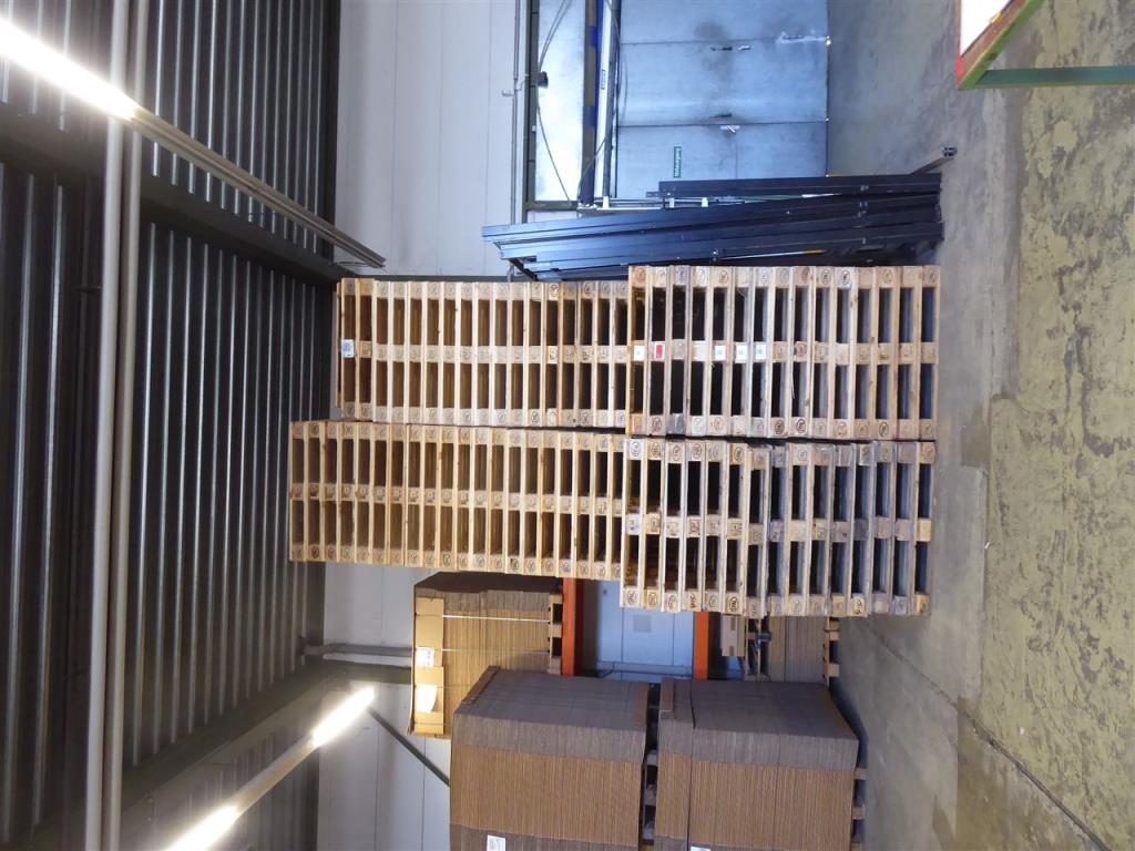 Impresión de expositores, producción de expositores, tratamiento posterior de envases de cartón-1