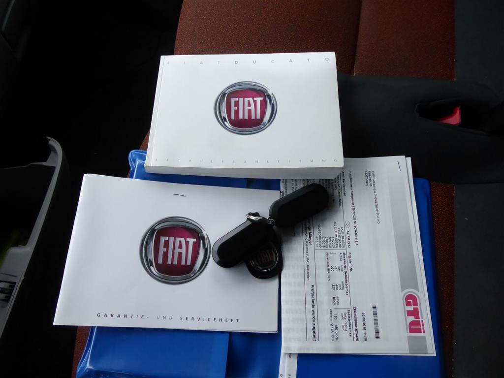 Impresión de expositores, producción de expositores, tratamiento posterior de envases de cartón-6