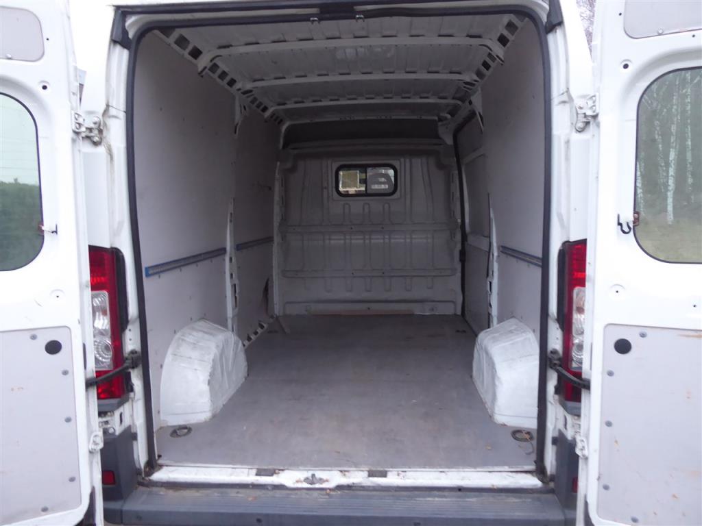 Impresión de expositores, producción de expositores, tratamiento posterior de envases de cartón-8