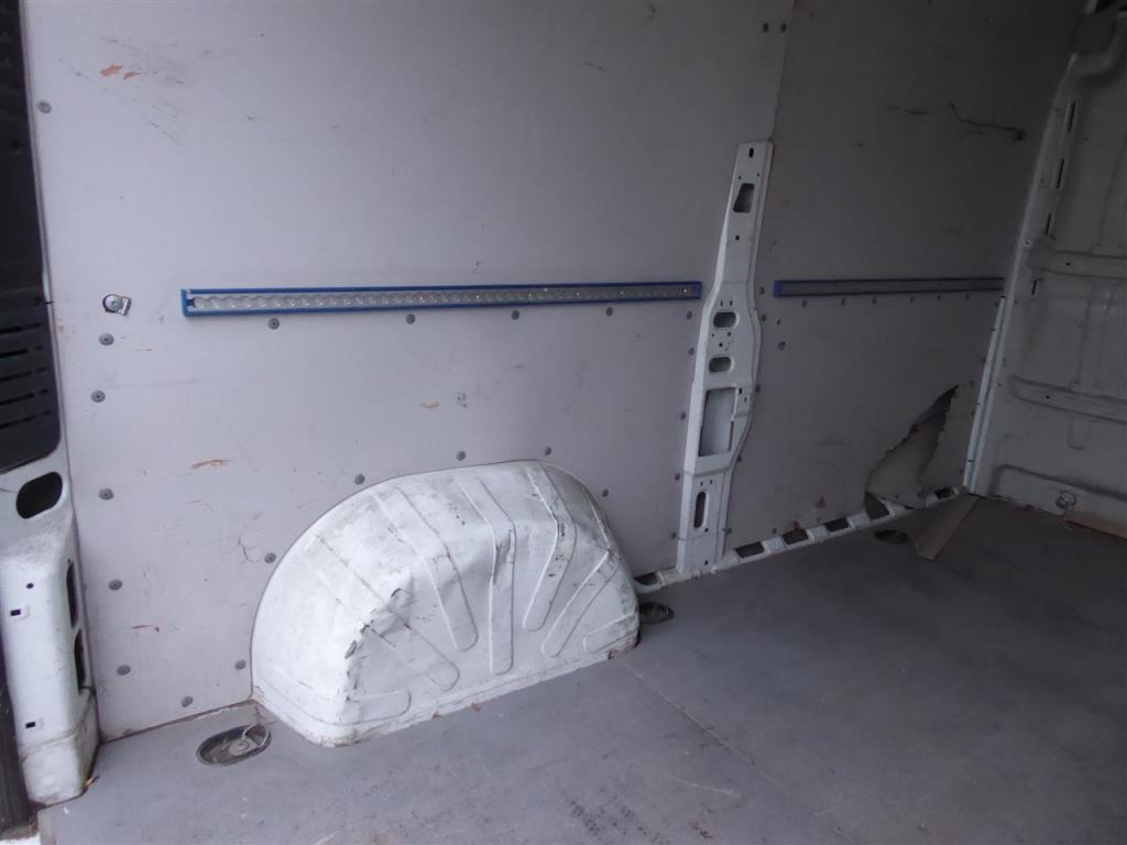 Impresión de expositores, producción de expositores, tratamiento posterior de envases de cartón-9