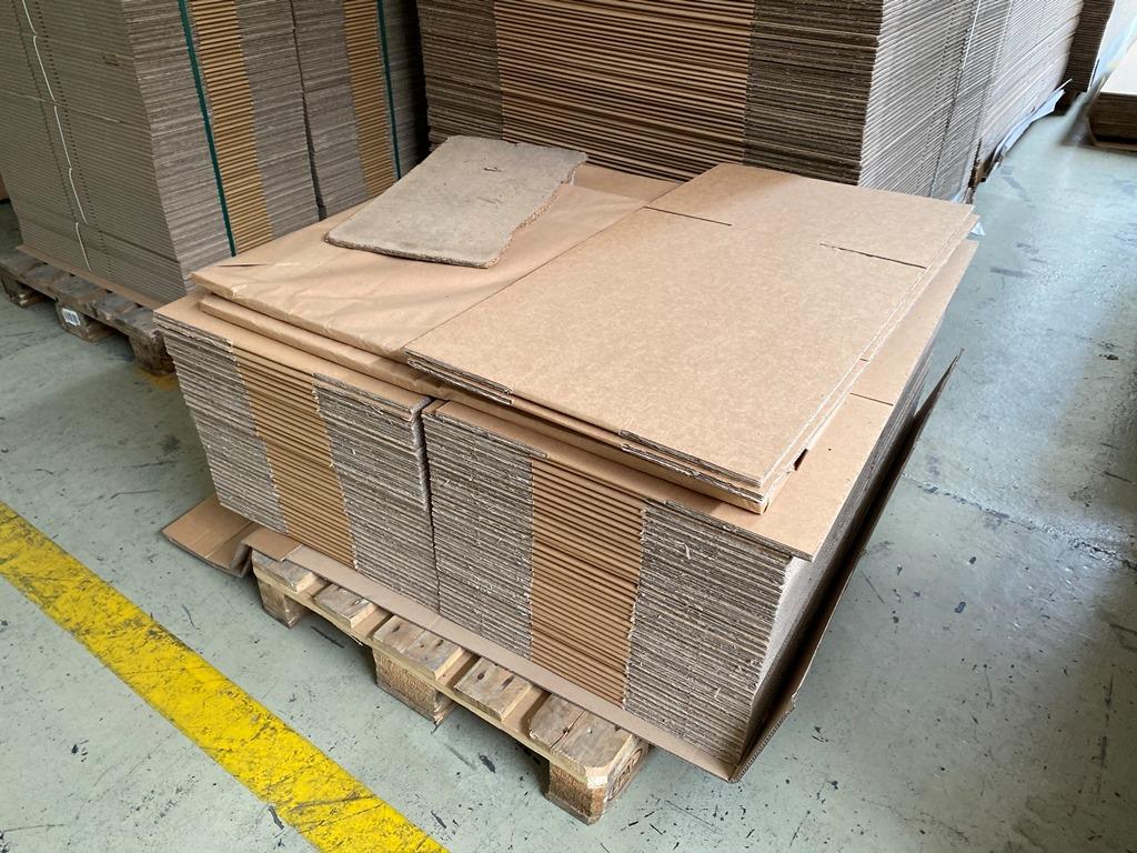 Impresión de expositores, producción de expositores, tratamiento posterior de envases de cartón-6