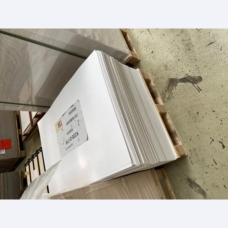 Impressão de ecrãs, produção de ecrãs, tratamento posterior de embalagens de cartão-7