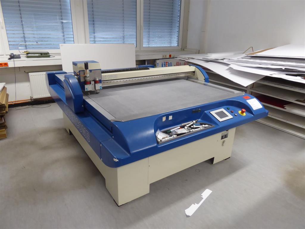 Impressão de ecrãs, produção de ecrãs, tratamento posterior de embalagens de cartão-2