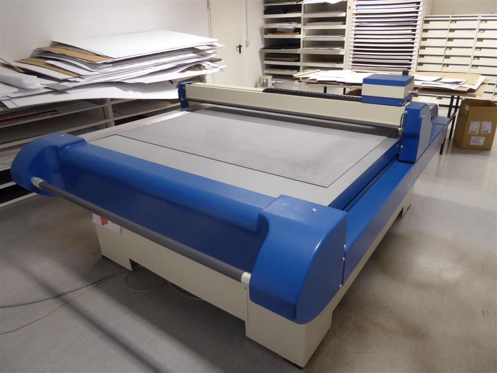 Impressão de ecrãs, produção de ecrãs, tratamento posterior de embalagens de cartão-4