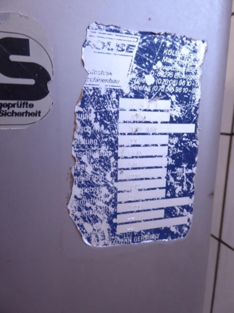 dobrze utrzymane maszyny z sektora masarni i produkcji kiełbas-2