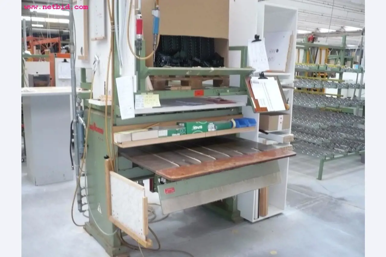 Kuchnie targowe i wystawowe oraz ekspres do kawy-1