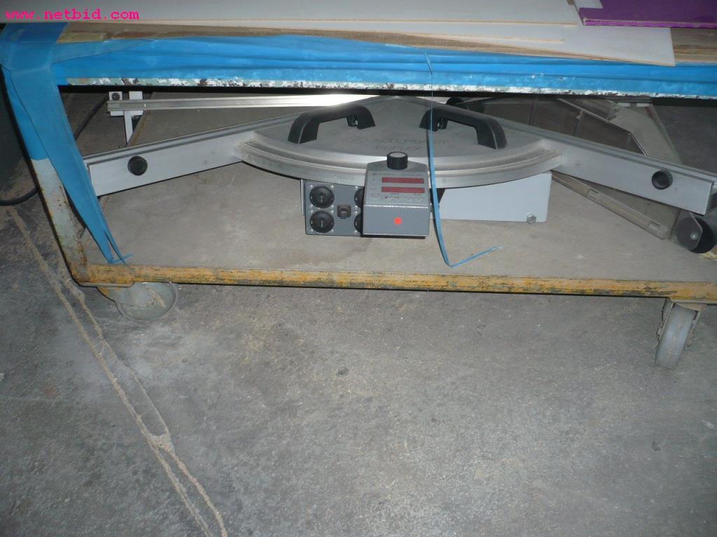 Cozinhas para feiras e exposições e máquina de café-2