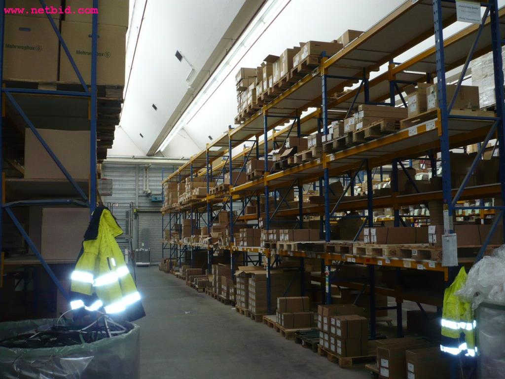 Cozinhas para feiras e exposições e máquina de café-2