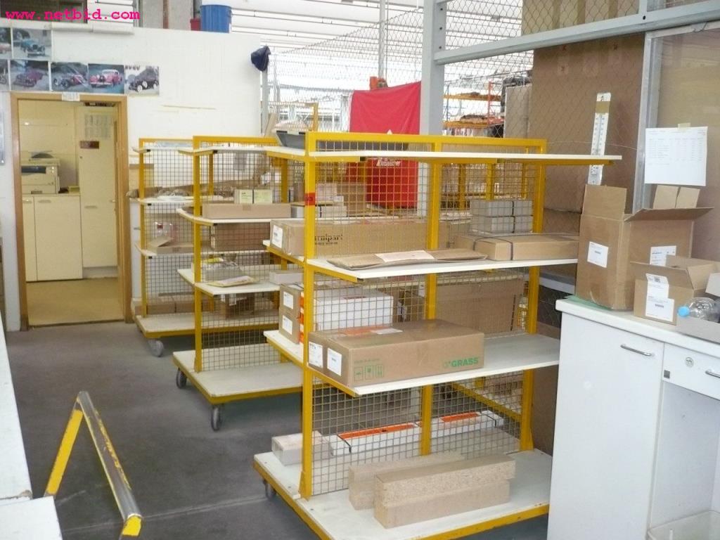 Cozinhas para feiras e exposições e máquina de café-1