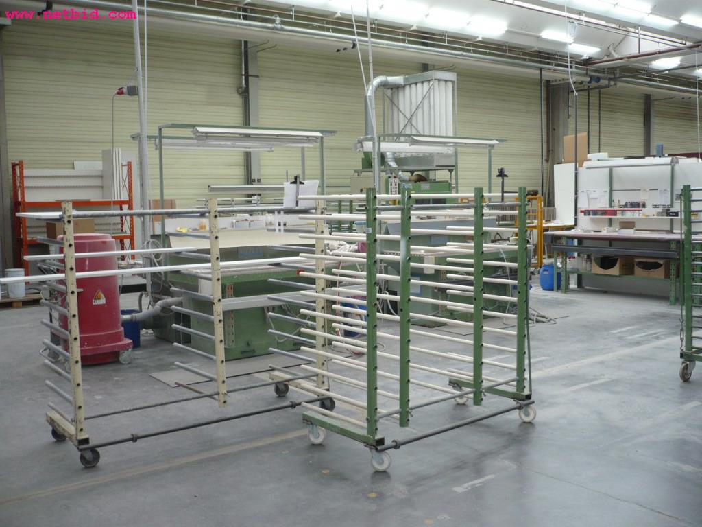 Cozinhas para feiras e exposições e máquina de café-2