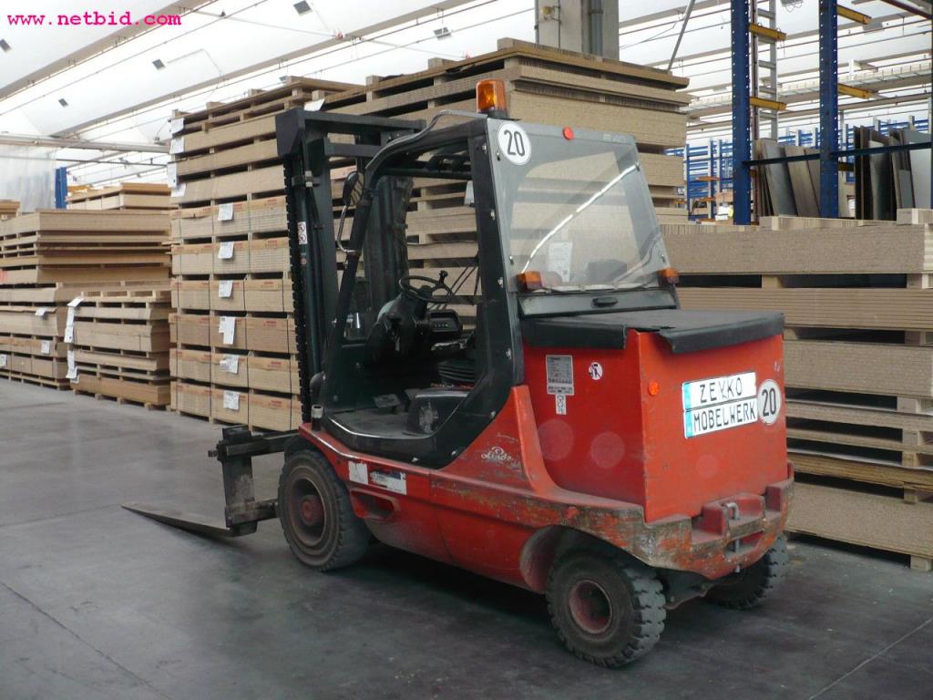 Cozinhas para feiras e exposições e máquina de café-2