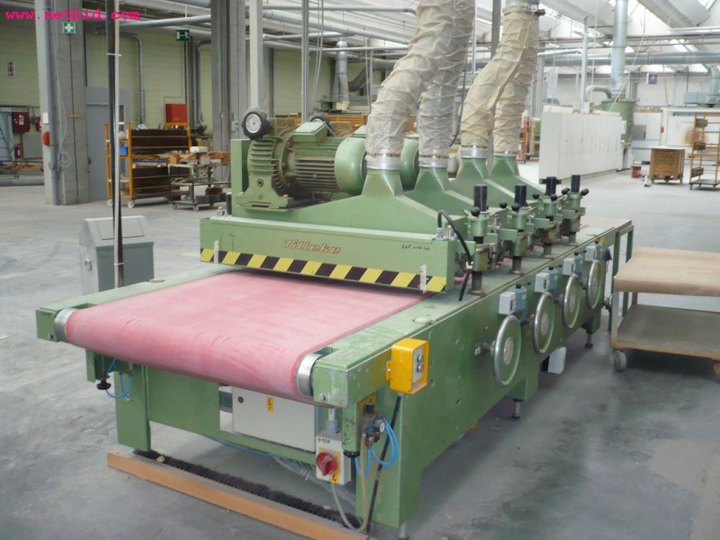 Cozinhas para feiras e exposições e máquina de café-1